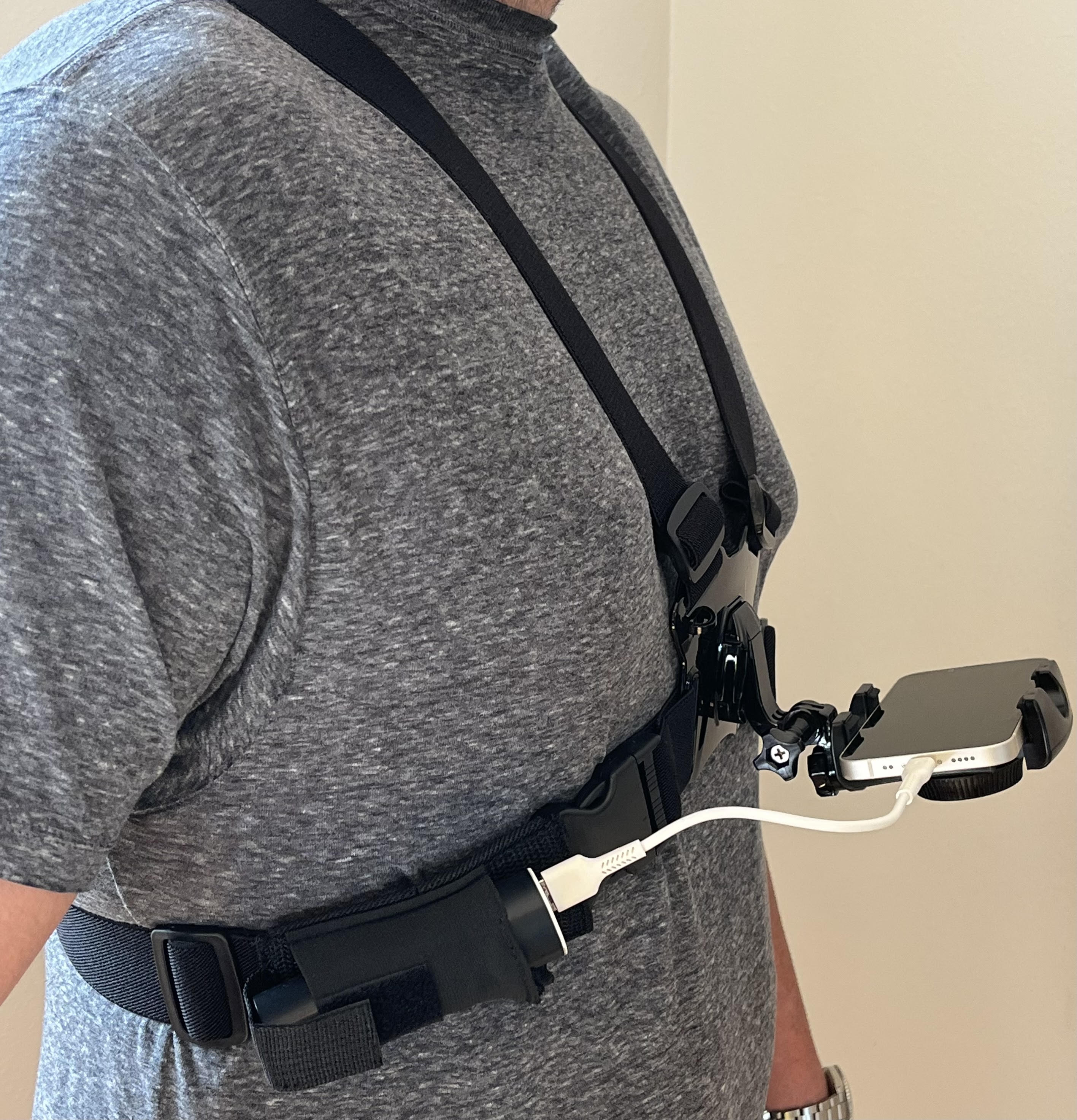 Chest_Mount_W_Battery_Pack_In_Use.jpg